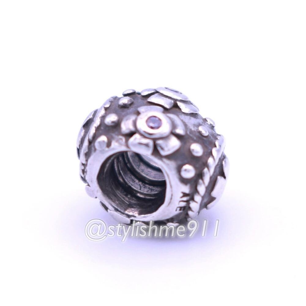 Authentic PANDORA Retired Decorative Egg Charm - 790390PCZ - Picture 6 of 8